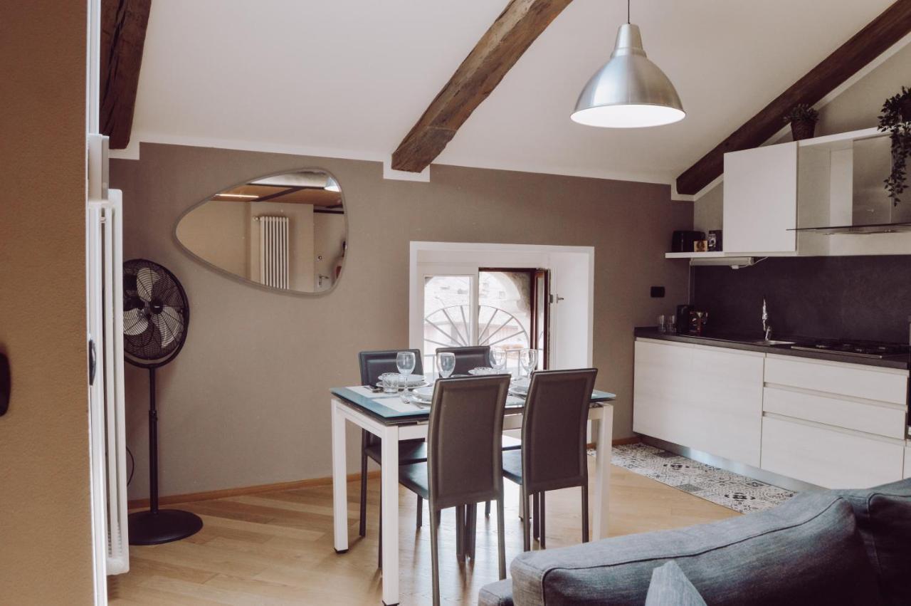 Historic Center Charming Apartment Free Wi-Fi Савиляно Екстериор снимка